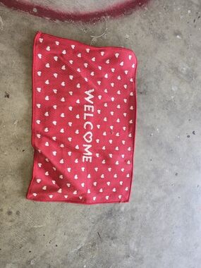 Red 'WELCOME' Heart Pattern Door Mat